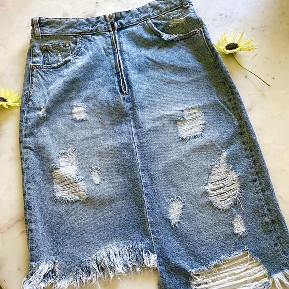 Zara Trafaluc Distressed Ripped Distressed Asymmetrical Midi Skirt - Picture 3 of 13